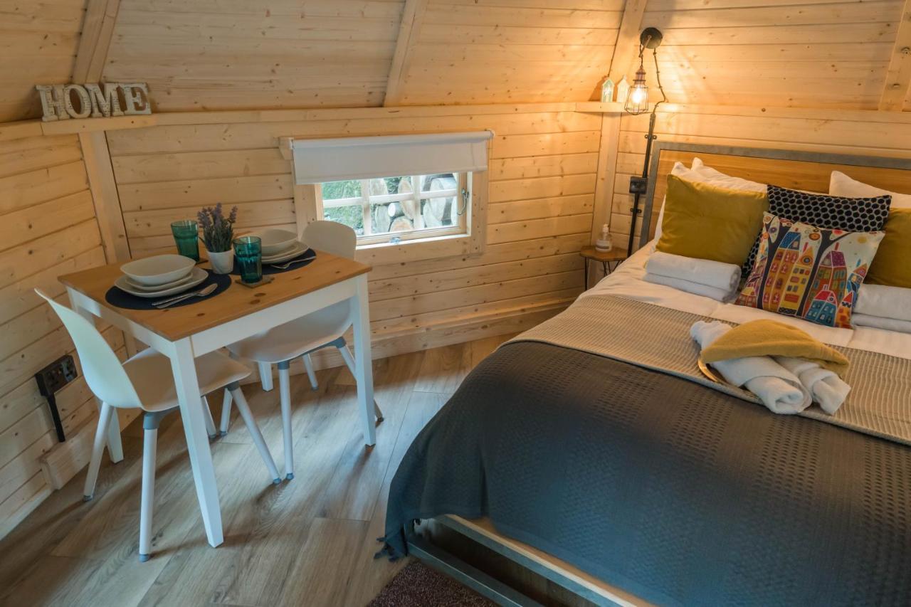 Cozy Carluke Lodge Retreat المظهر الخارجي الصورة
