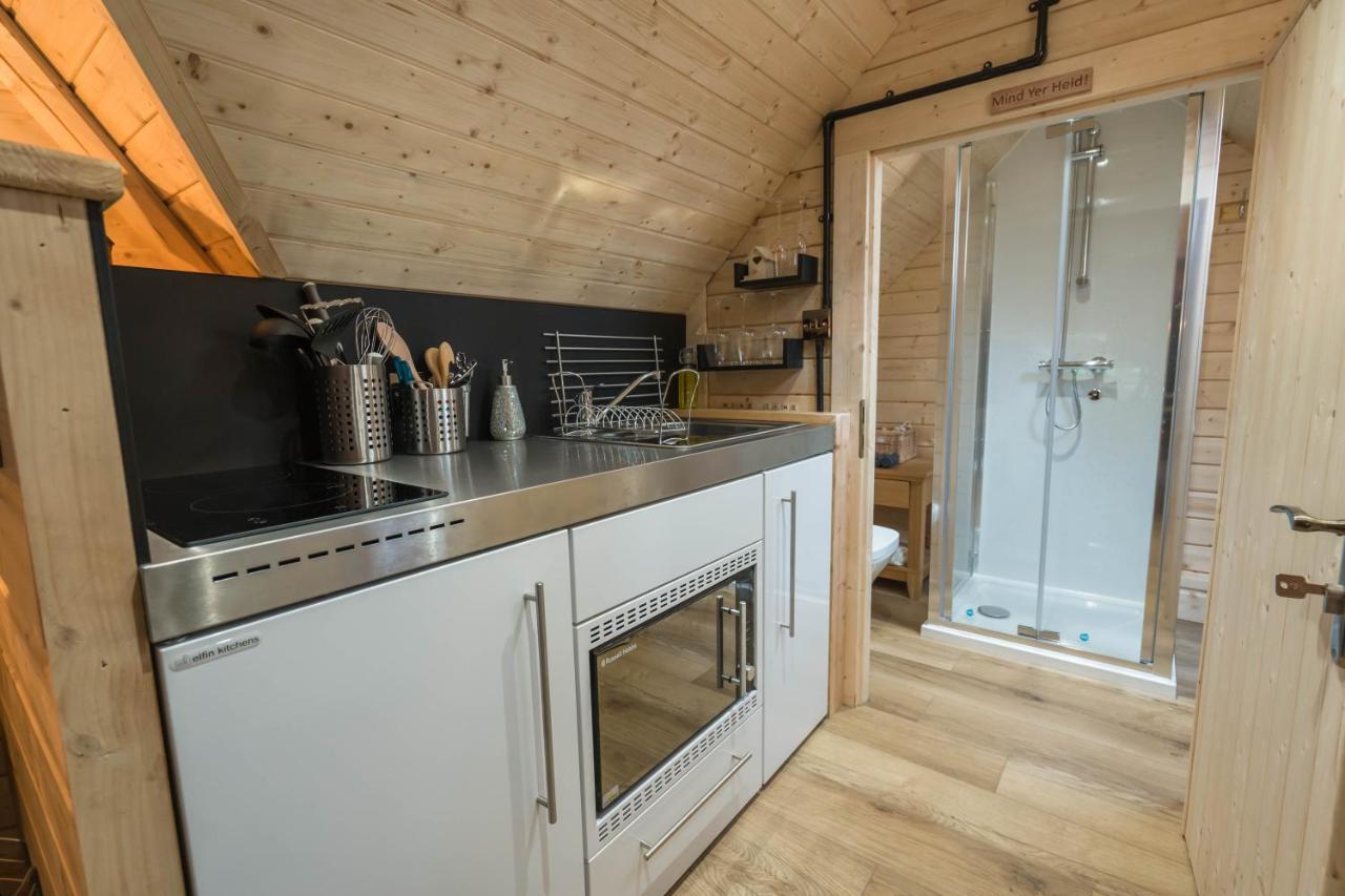 Cozy Carluke Lodge Retreat المظهر الخارجي الصورة